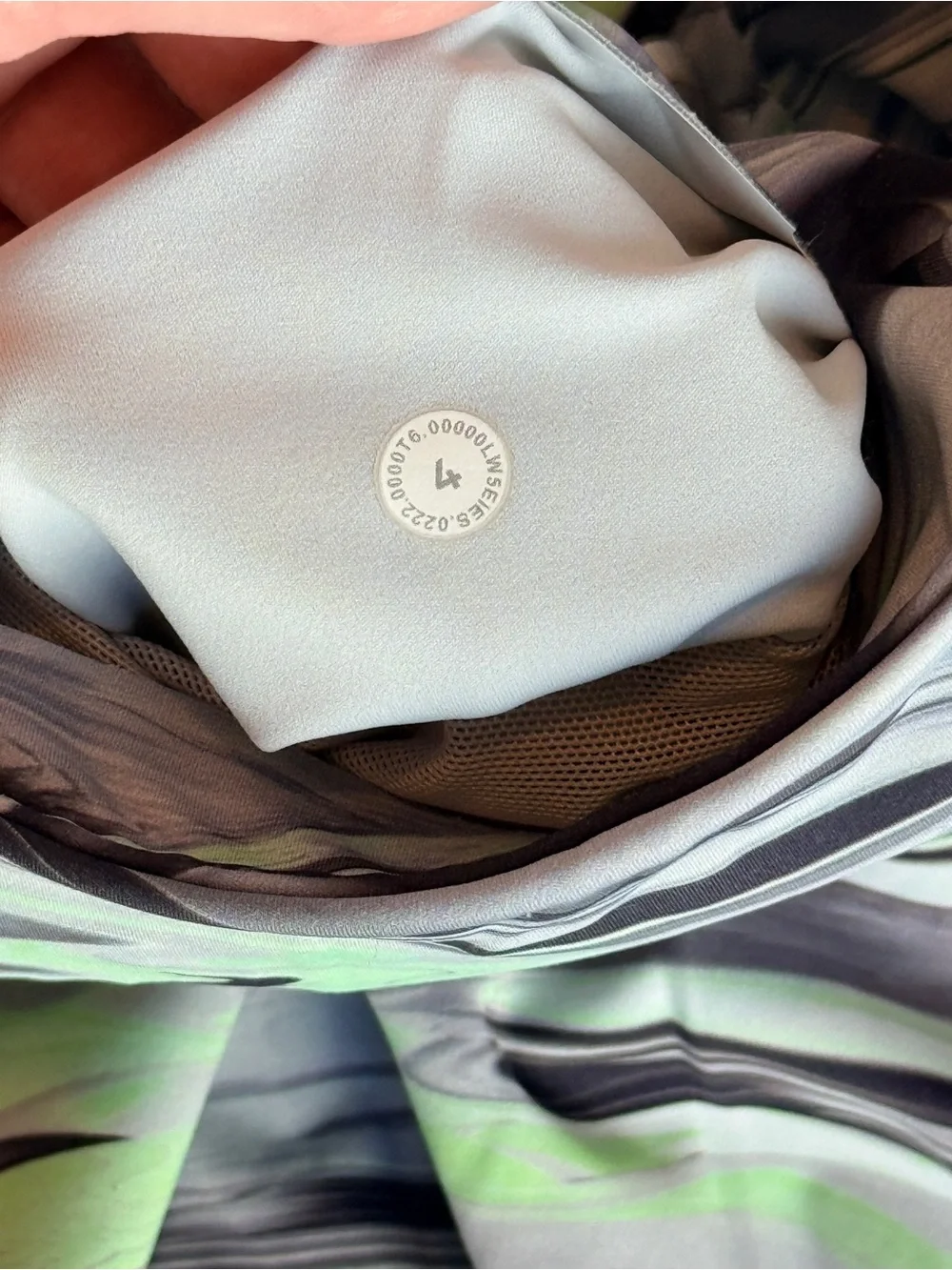 Lululemon Matching Set Energy Bra & Swift Speed
High-Rise Tight 4 - Picture 5 of 8